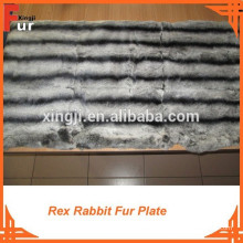 Plaque en fourrure de lapin Rex, teinte en Chinchilla Design